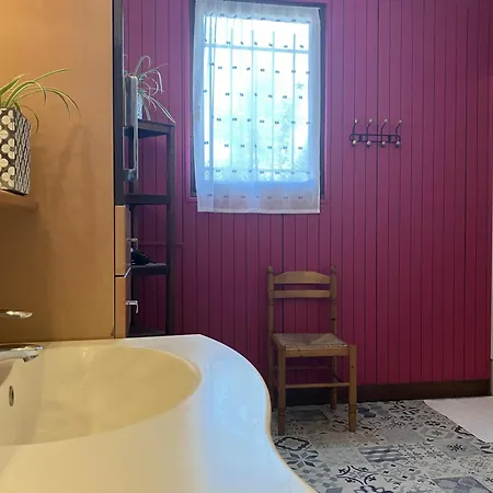 Homestay Chambre, Terrasse Et Piscine De L'impasse Du Pressoir Le Cres