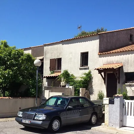 Kwatera prywatna Chambre, Terrasse Et Piscine De L'impasse Du Pressoir *